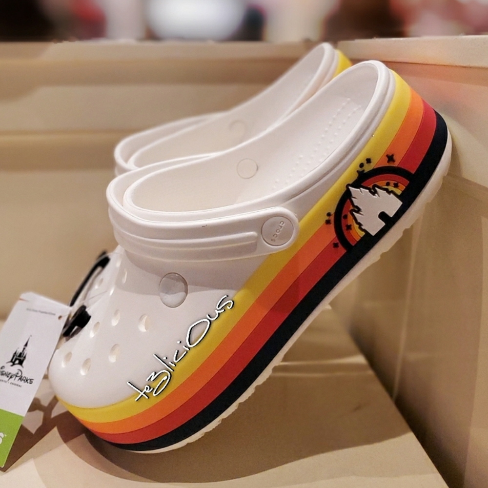DISNEY PARKS RETRO PLATFORM CROCS - Picture 3 of 8